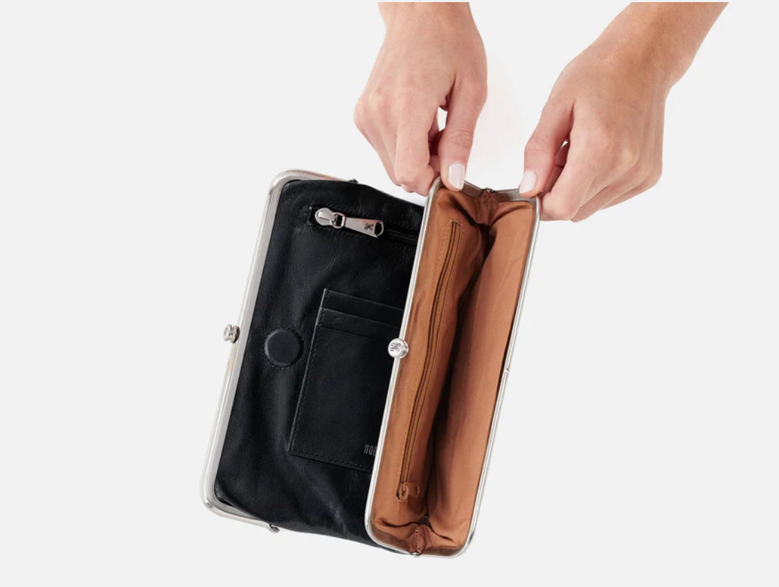 Lauren Wallet