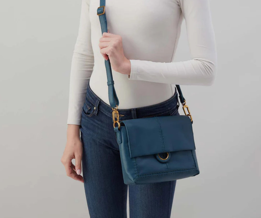 Austin Flap Crossbody