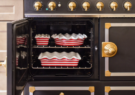 Red Stripe Casserole Dish